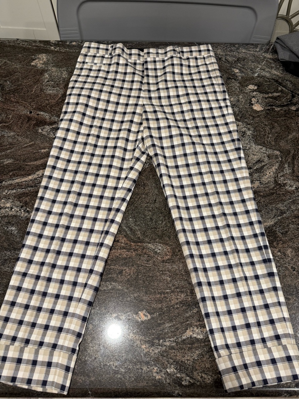 Club Monaco Men's Black and Cream Plaid Pants